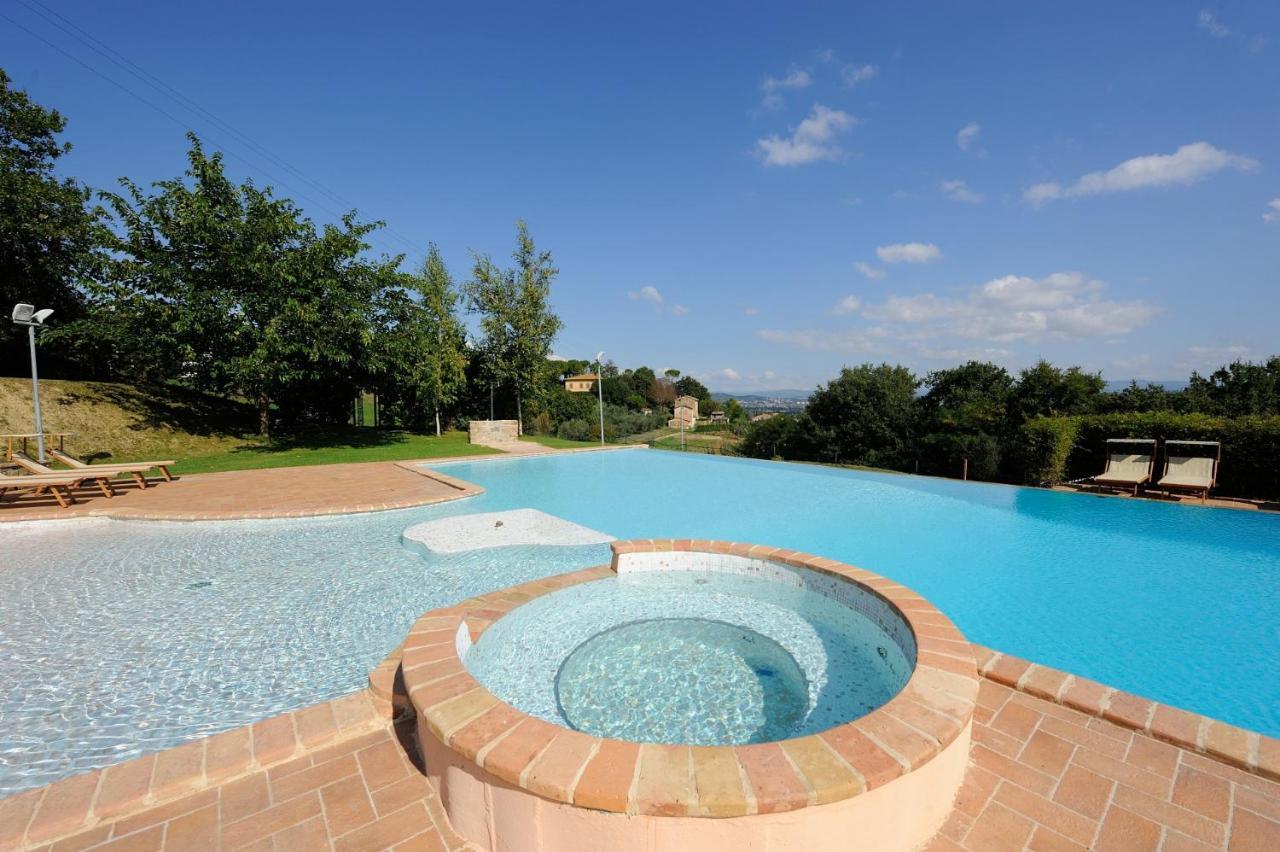 Agriturismo Il Vecchio Mandorlo Перуджа Екстериор снимка